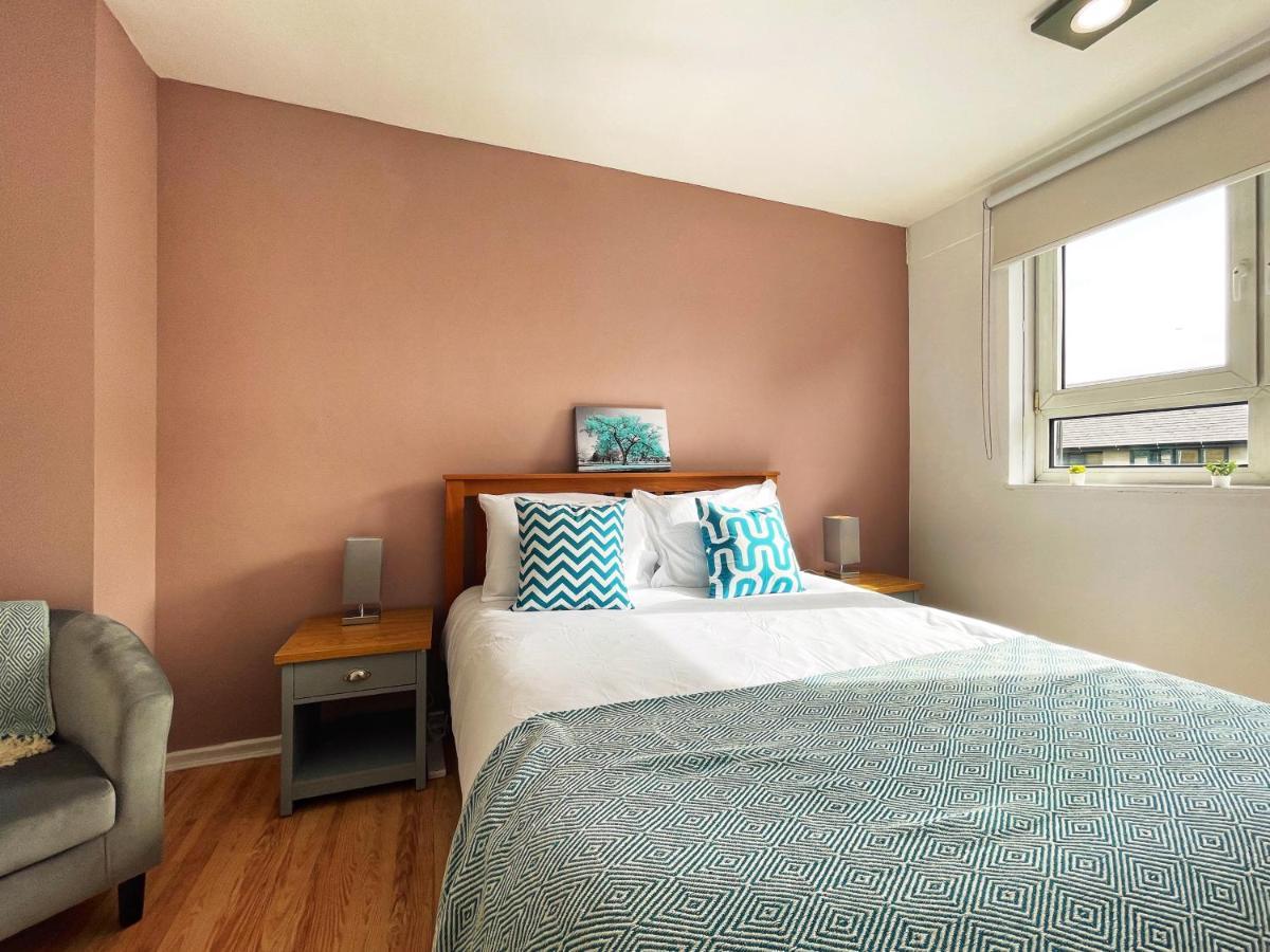 Noah'S Place In Mile End Londra Esterno foto