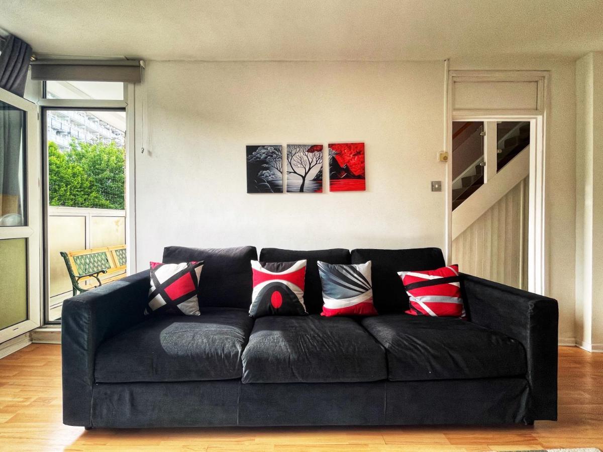 Noah'S Place In Mile End Londra Esterno foto